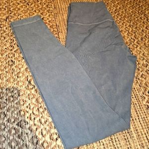 Lululemon leggings dusty blue grey size 4 full length
